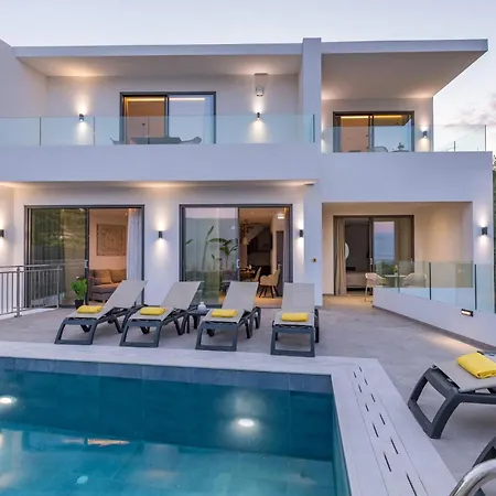 Villa Bougainvillea Boutique 3 By